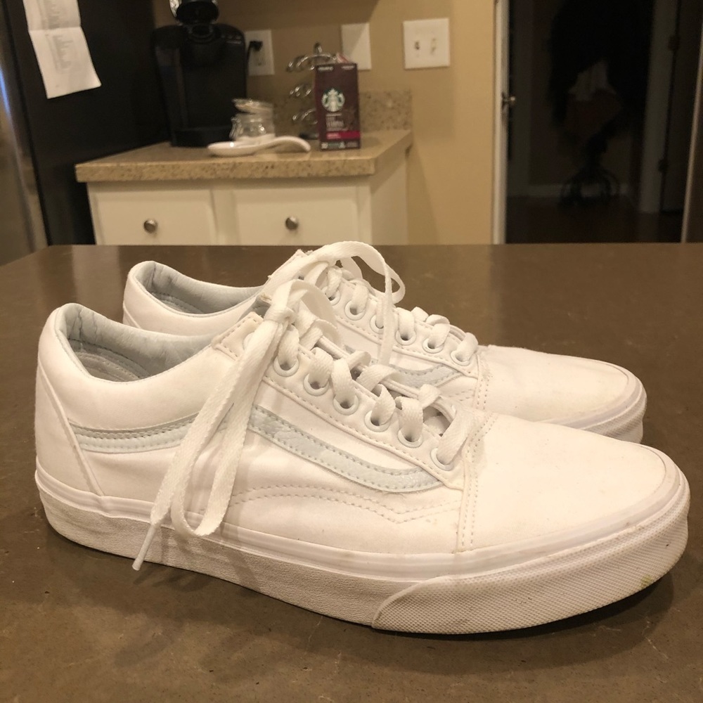 Women’s White Vans size 10 excellent